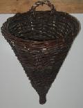 Róg. ok. 29 x 28 wys. 39